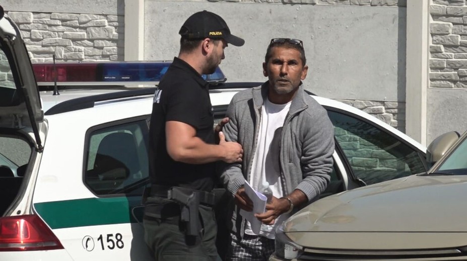 Opakovane navštevoval a zneužíval iba 12-ročné dievčatko. Muž z Gelnice sa postavil pred súd