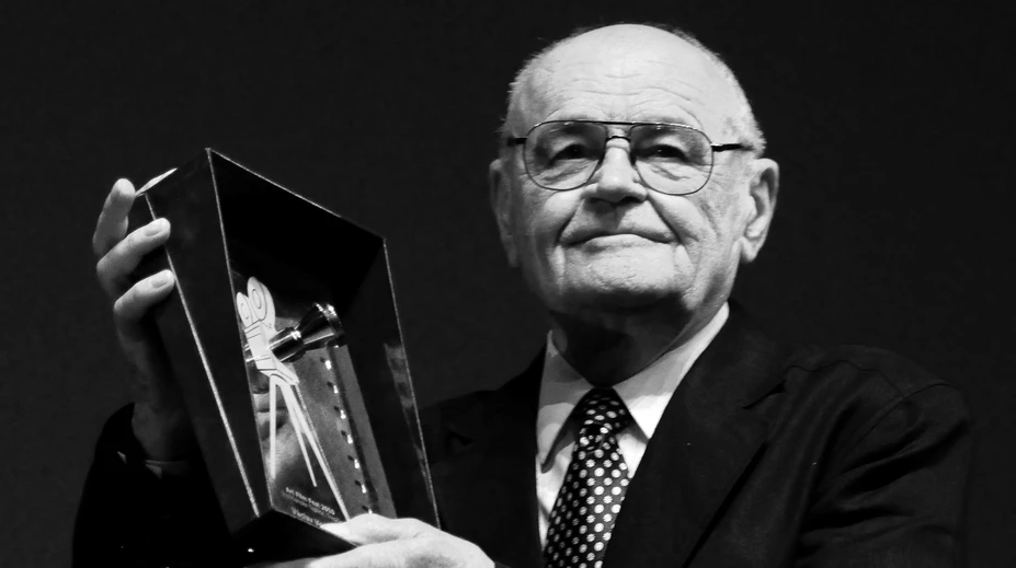 Zomrel legendárny režisér Václav Vorlíček (†88), ktorý stvoril Popolušku aj Arabelu