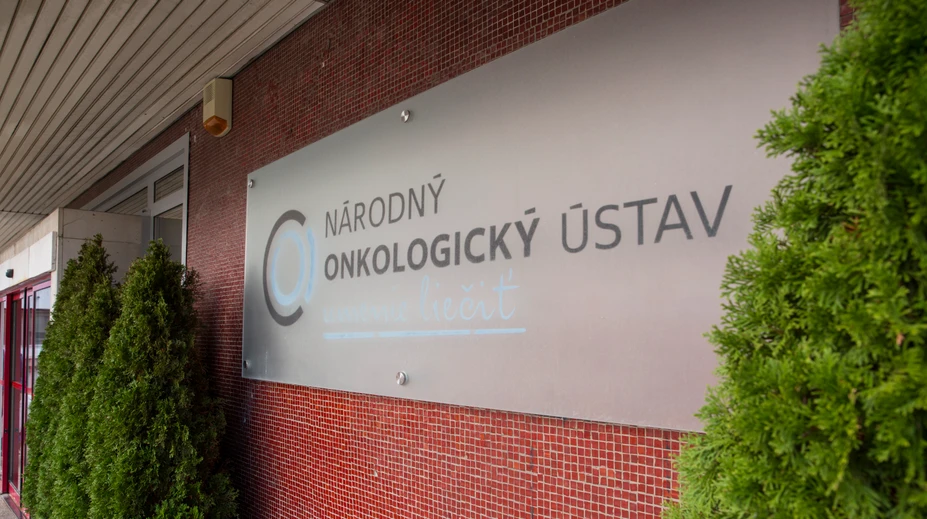 V Národnom onkologickom ústave v Bratislave zakázali návštevy. Môže za to nepriaznivá epidemiologická situácia