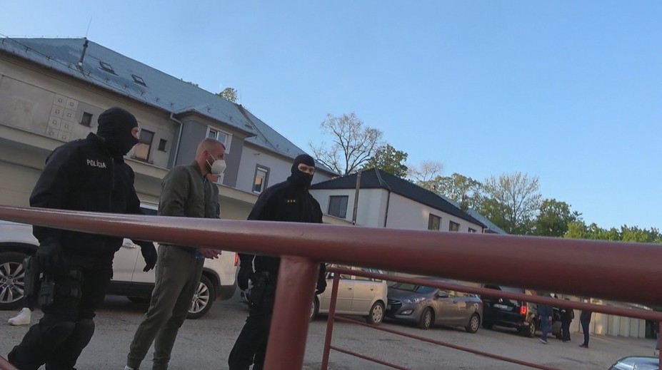 Drogové čistky v Seredi pokračujú. Akcia Venal sa opäť rozšírila o zaujímavé mená