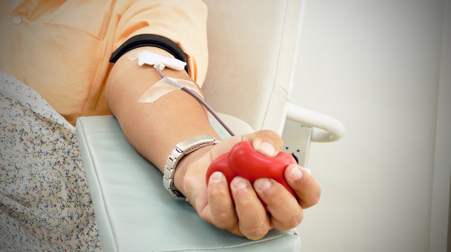 Prosia o pomoc. Zásoby krvných skupín 0, A a B s negatívnym Rh faktorom sú hraničné