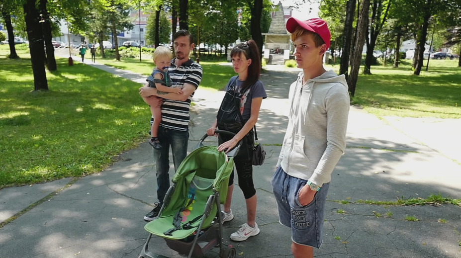 Povedali im, že sa musia zobrať, ale na obrúčky nemajú peniaze