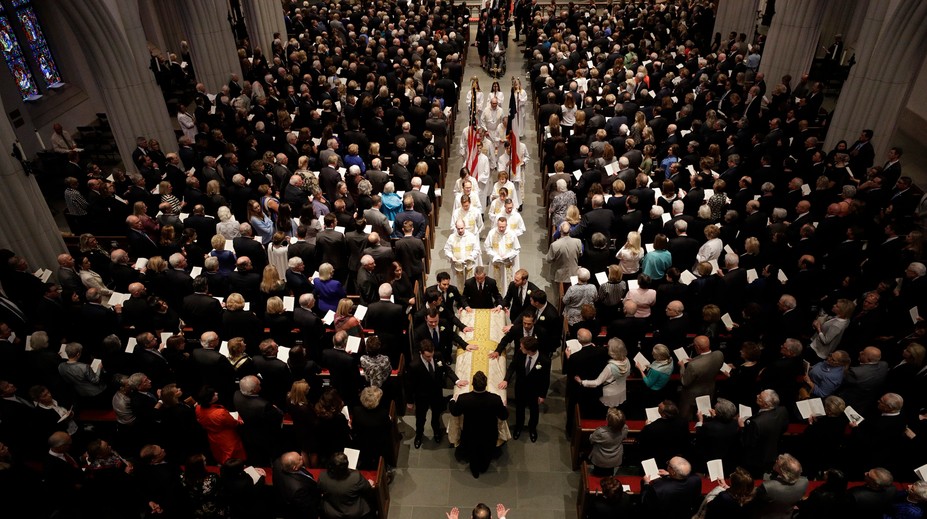 S Barbarou Bushovou sa prišli rozlúčiť štyria bývalí prezidenti