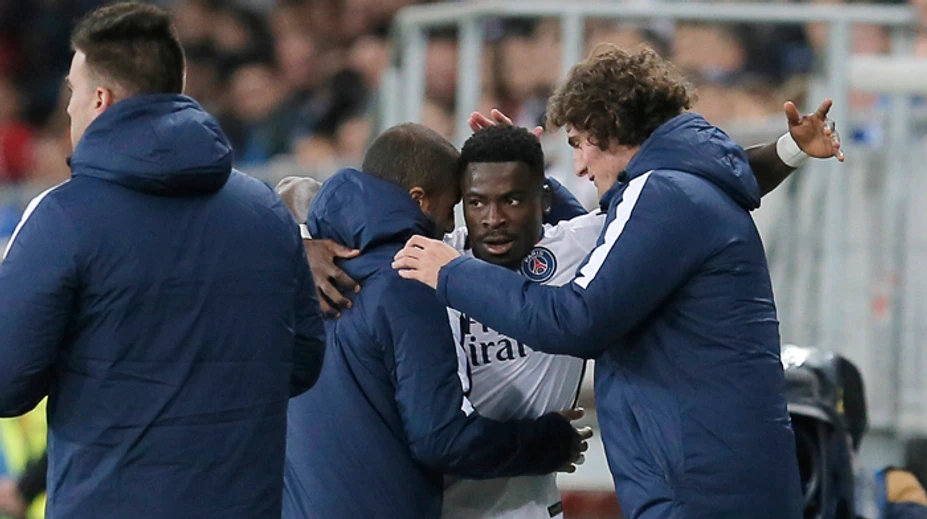 Obranca PSG Aurier sa pohádal s políciou a skončil za mrežami