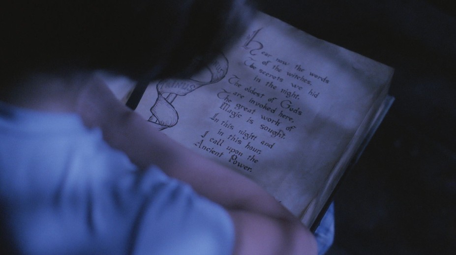 Miloval mágiu a čarodejnícky svet. Vratko Sirági si vytvoril vlastnú knihu kúzel