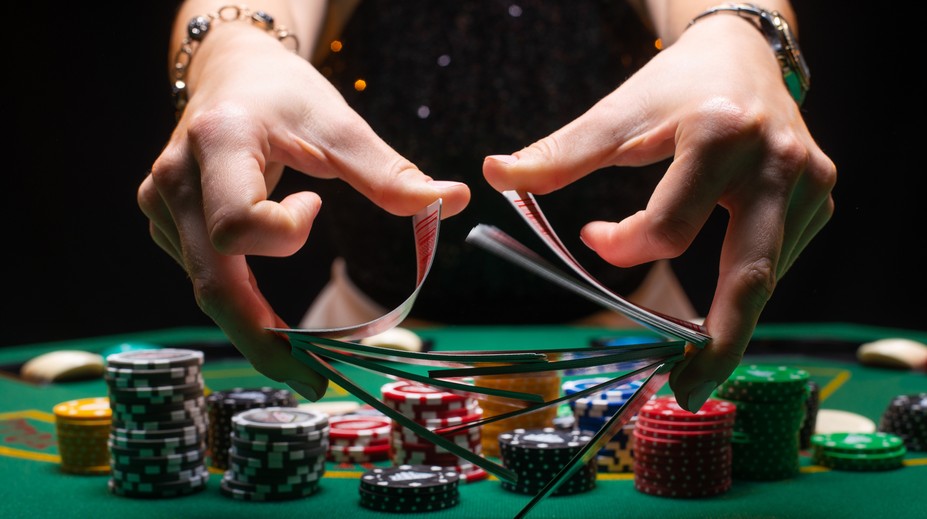 Svetom pokeru otriasa obrovský škandál. Žena mala vyhrať tučnú sumu bizarným podvodom