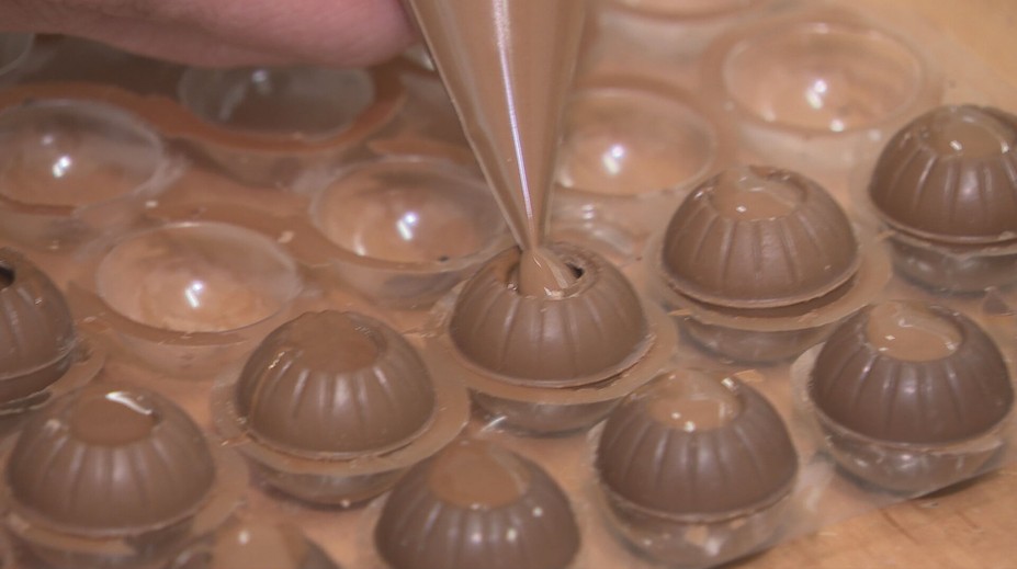 Čokoláda čoskoro výrazne zdražie. Výrobca vidí budúcnosť v inej cukrovinke