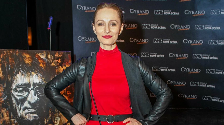 Karin Olasová v odvážnom negližé! Poriadne zamotala hlavu jednému z kolegov