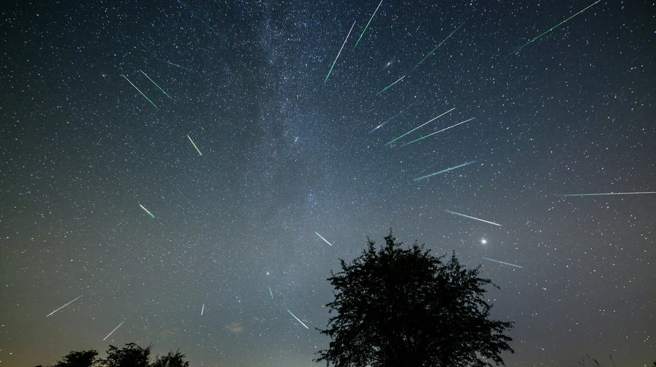 Aj viac ako 100 meteorov za hodinu. Nočnú oblohu zaplnia dychberúce Perzeidy
