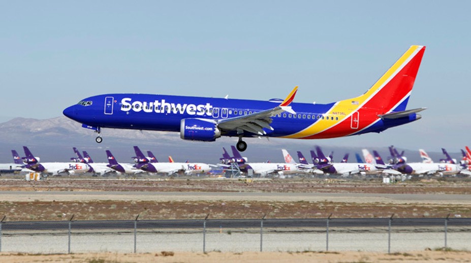 Objavili potenciálne riziká na type boeingu, v ktorom v marci zahynuli Slováci