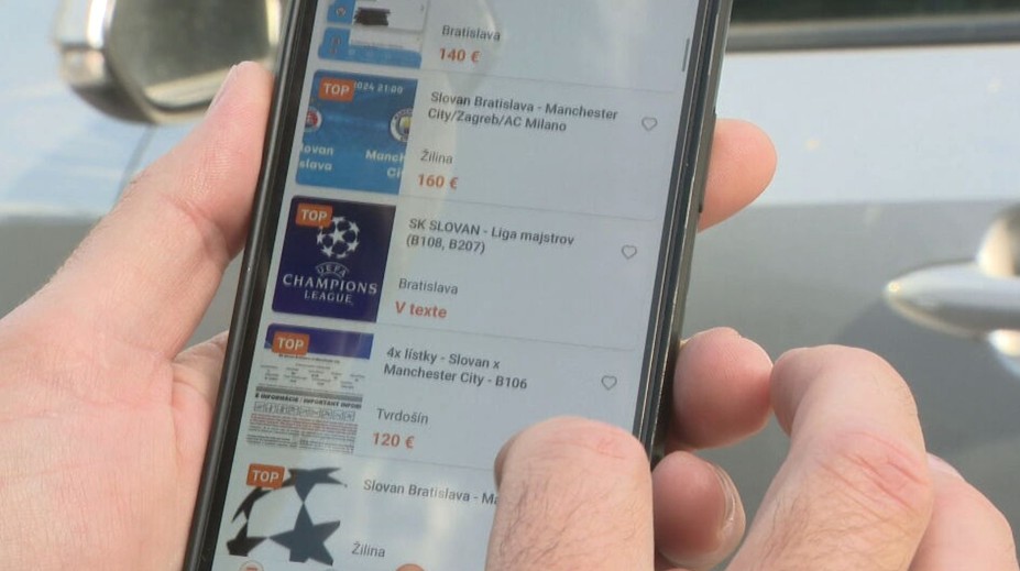 Lístky na zápas Slovana s úradujúcim šampiónom sú vypredané. Ťažia z toho priekupníci na čiernom trhu