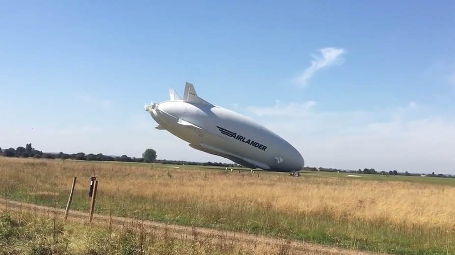 Najväčšia vzducholoď na svete havarovala! V službe bola iba týždeň
