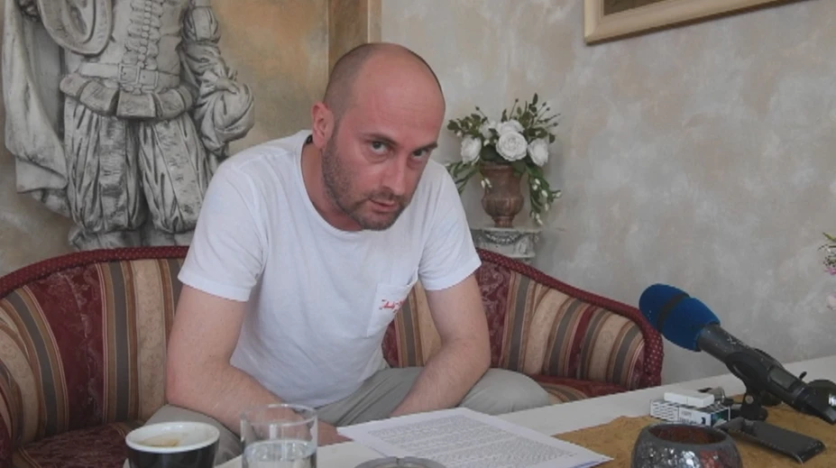 Odsúdený vrah reaguje na obvinenia pôvodného majiteľa Fatimy