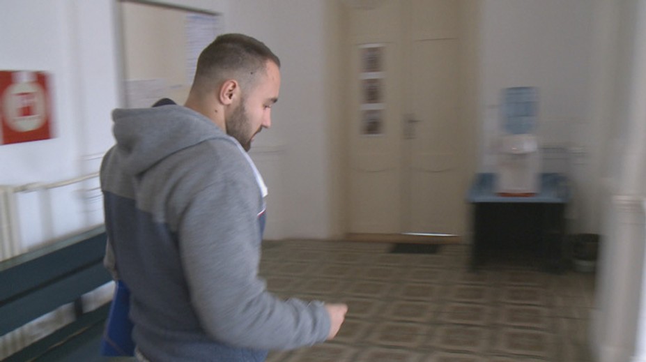 Dozorcu chytili, keď pašoval do väznice kokaín. Dostal za to nezvyčajný trest