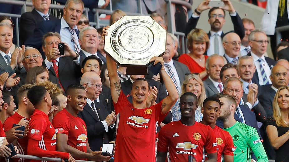 Zlatan Ibrahimovič zariadil Manchestru United prvú trofej