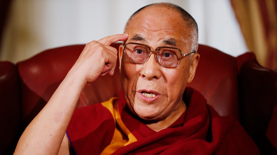 Dalajlámu hospitalizovali kvôli infekcii v oblasti hrudníka