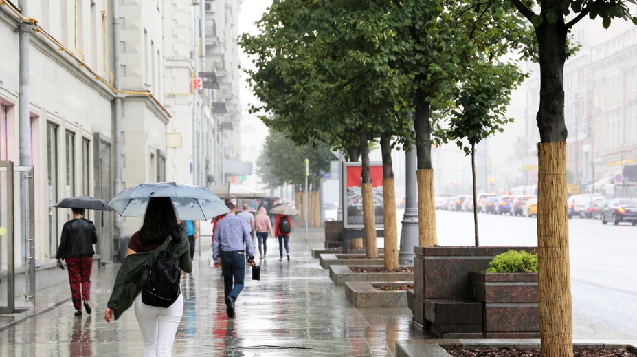 Plány na predĺžený víkend môže skrížiť počasie. Na viacerých miestach zaprší, budú aj búrky