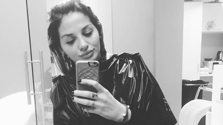 Ďalšia obrovská zmena slovenskej sexice. Má modrú hlavu!