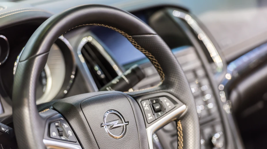 General Motors predáva Opel francúzskej automobilke PSA
