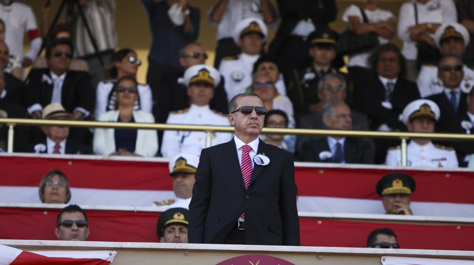 Blitzkrieg v Erdoganovom podaní pokračuje, doteraz perzekvovali až 50-tisíc ľudí