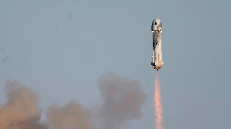 Ďalší turisti vo vesmíre: V rakete New Shepard bola aj dcéra 1. Američana v kozme