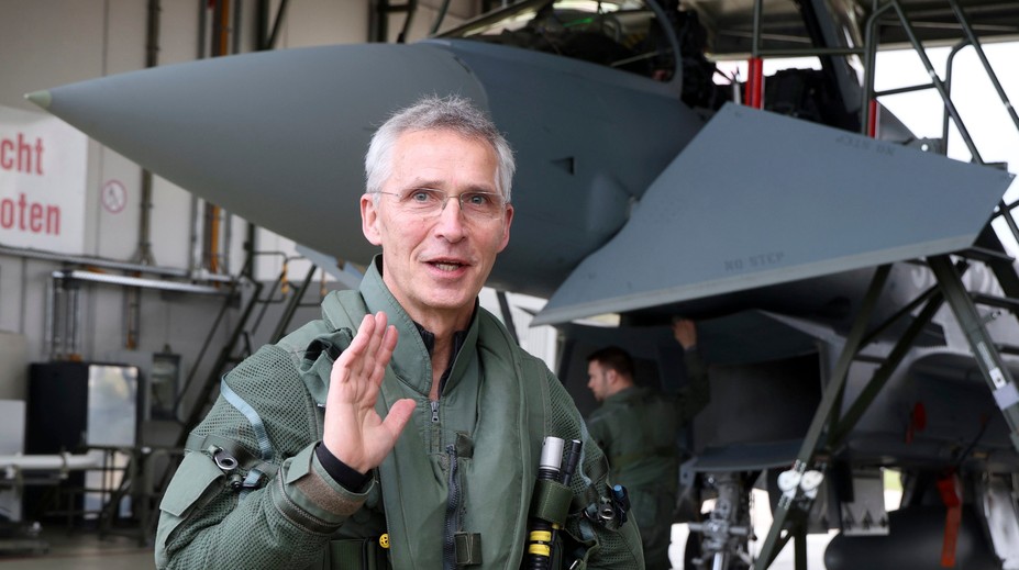 Generálny tajomník NATO: Ukrajina môže zvíťaziť, ak spojenci naplnia sľuby o zbraniach
