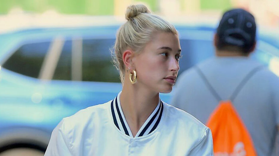 Najprv im fandila, teraz ho má ona. Toto kedysi tvrdila Bieberova snúbenica o Selene
