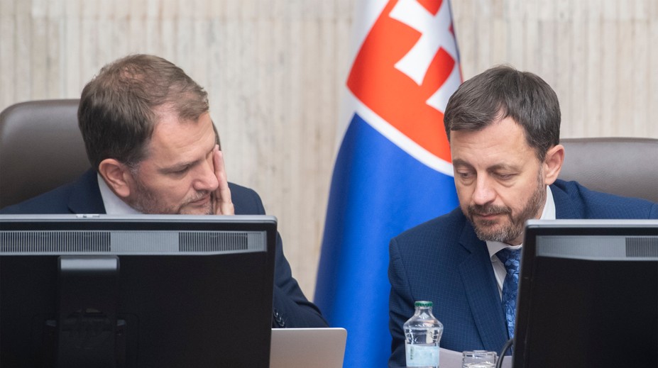E. Heger pokračuje so zbieraním podpisov. I. Matovič ani G. Gyimesi mu ich zatiaľ nedali