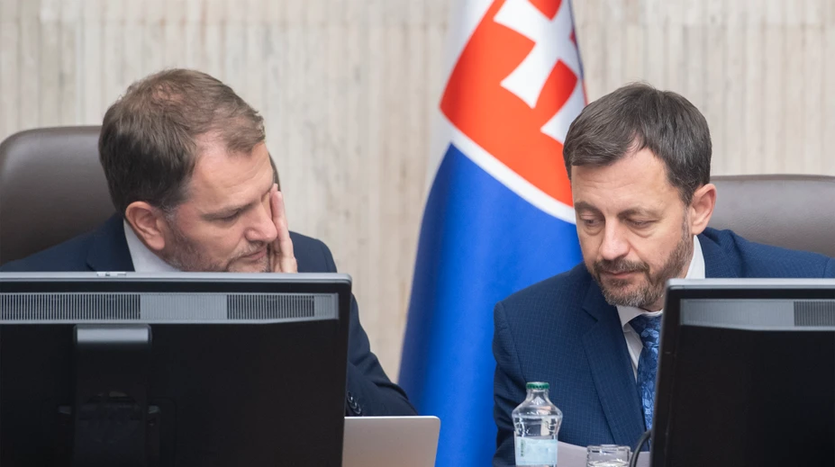 E. Heger pokračuje so zbieraním podpisov. I. Matovič ani G. Gyimesi mu ich zatiaľ nedali