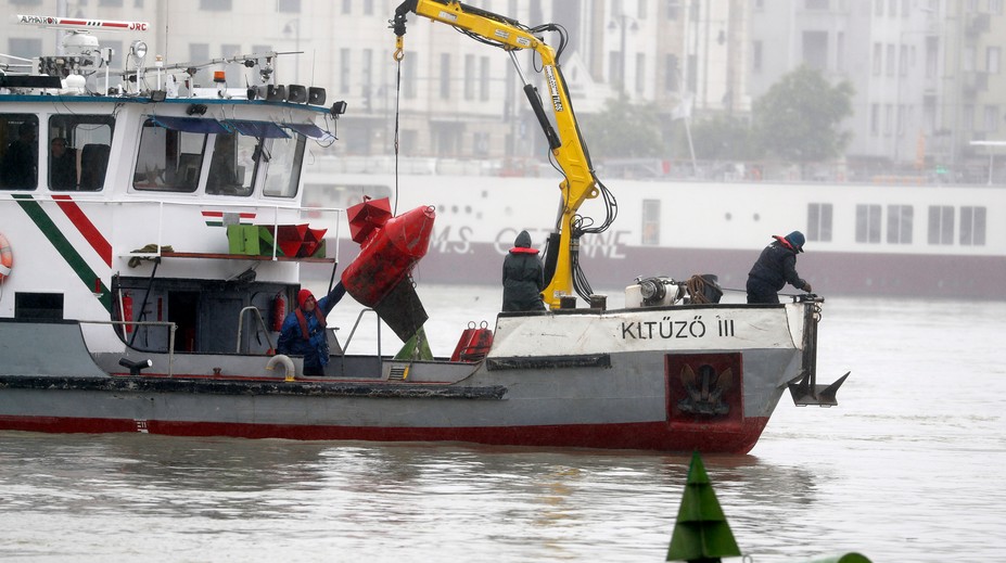 Tragédia na Dunaji: Zverejnili video zo zrážky dvoch výletných lodí