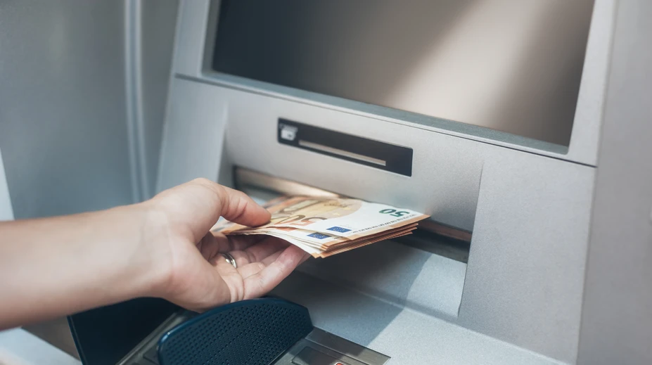 Najväčšia slovenská banka bude mať počas víkendu masívny výpadok služieb