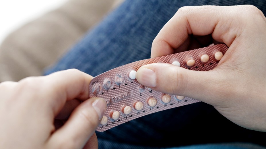 Státisíce Sloveniek skončili s hormonálnou antikoncepciou. Podľa gynekologičky sú za tým tieto dôvody (+ graf)