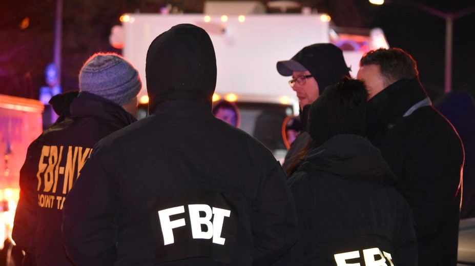 Mladého Bratislavčana zadržala FBI. Na dark webe mal riadiť ilegálny obchod, kde sa predávali drogy či ukradnuté identity