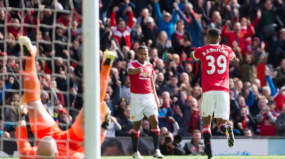 Manchester United na záver víťazne, má "len" EL UEFA