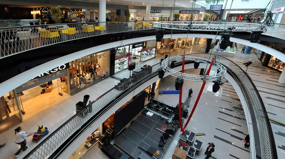 Na vlastnej koži sme si vyskúšali, ako obchodníci dodržujú opatrenia. Výsledok je katastrofálny