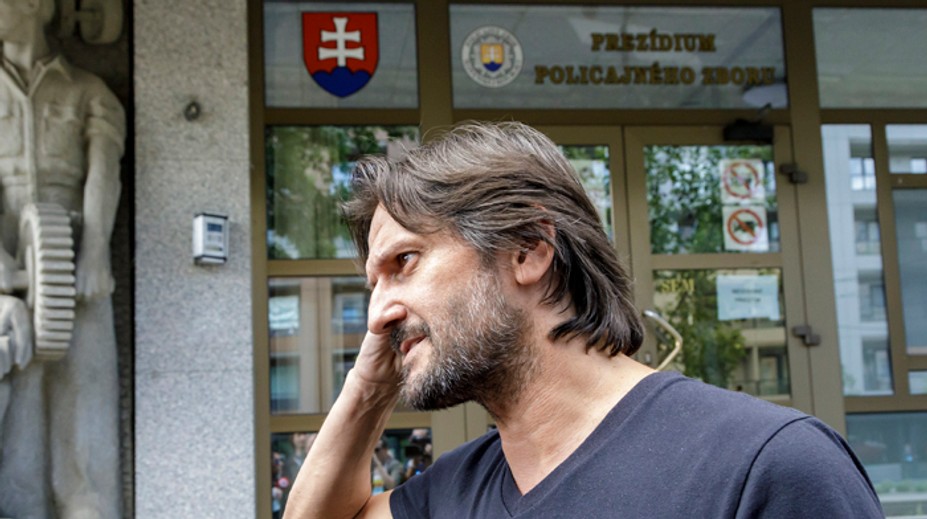 Vyšetrovateľov zaujímala pravda, uviedol exminister vnútra Robert Kaliňák po výpovedi na NAKA