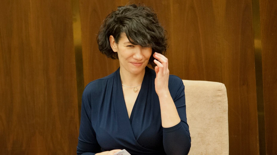Tehotná Lucia Nicholsonová plánuje dojčiť v parlamente