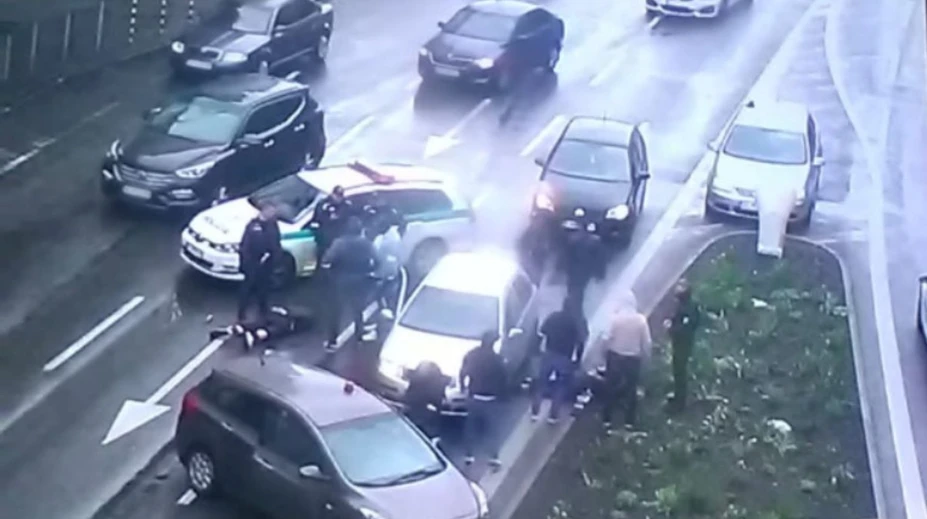 Policajti zadržali dvoch podozrivých z lúpežného prepadnutia v Bratislave