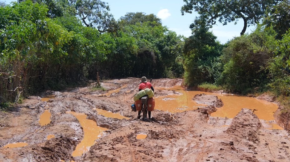 Rok a pol na bicykli. Tomáš precestoval Afriku zo severu až na juh
