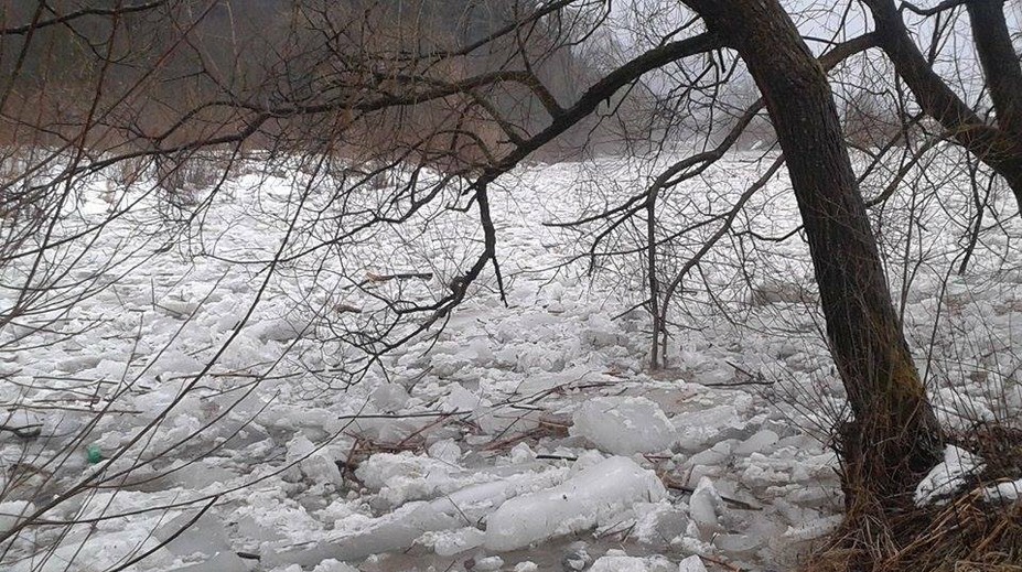 Obrovské kryhy vystrašili obyvateľov na Kysuciach. Jedna z nich mala 250 metrov