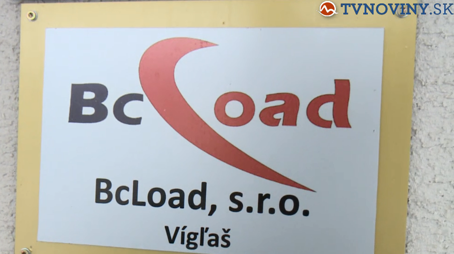 Zanechal za sebou miliónové dlhy. Vláda mu aj tak odklepla finančnú podporu