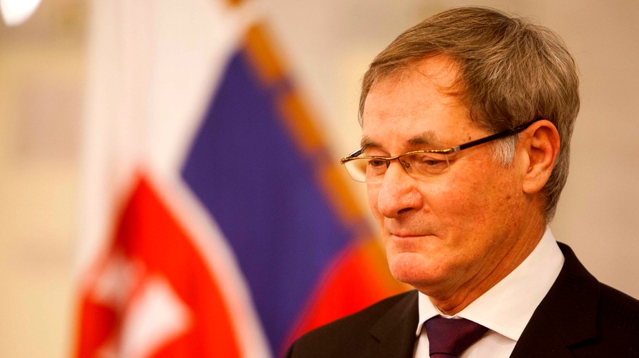 Kažimír dohodil Hrušovskému teplé miestečko v banke