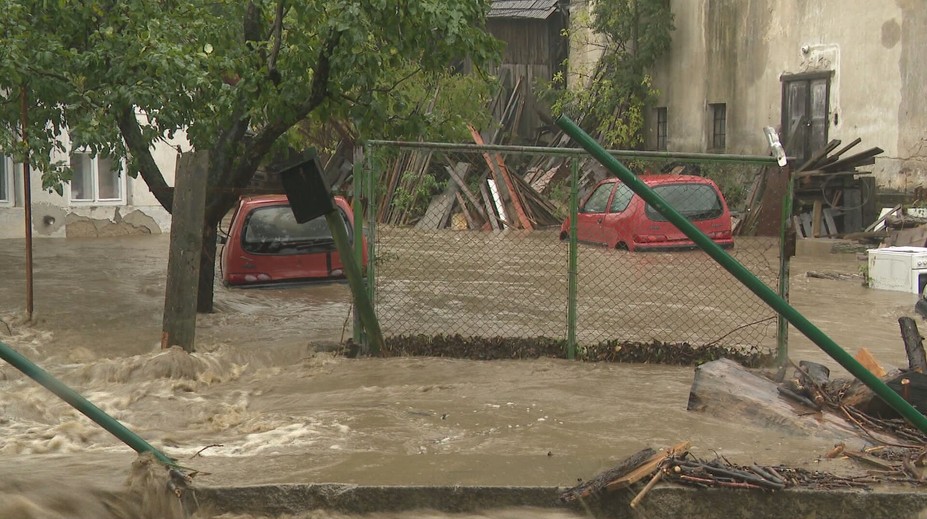 Obce na západe rátajú po povodniach státisícové škody. Bez pomoci to neutiahnu, štát čaká na Brusel
