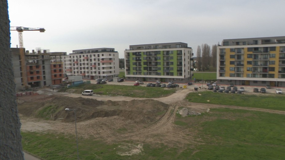 Na sídlisku v Galante majú obavy o statiku domov. Zisťovali sme, či sú bezpečné