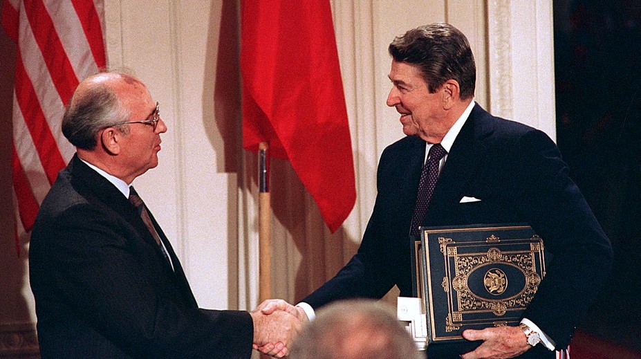 Raketová zmluva INF je minulosťou. Jej koniec potvrdili USA aj Rusko