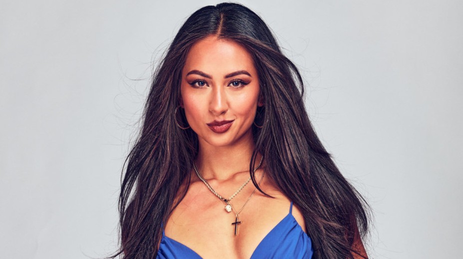 Mishala z Love Islandu je speváčka a raperka. Vypočujte si jej duet so Separom