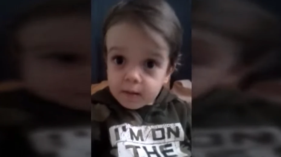 Pamätáte si Jakubka, ktorý recitoval Mor ho!? Teraz vzdal hold Štefánikovi