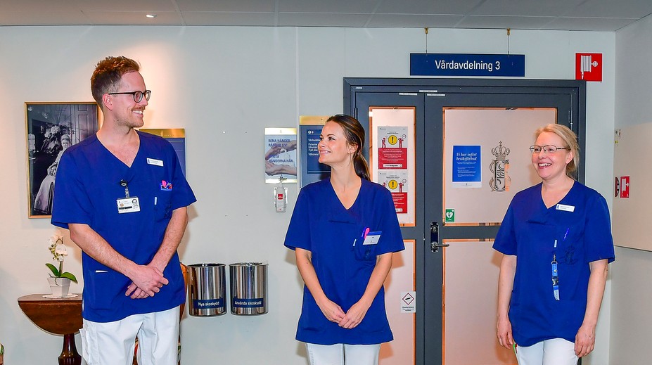 Proti koronavírusu bojujú aj šľachtici: Švédska princezná robí pomocnú silu v nemocnici