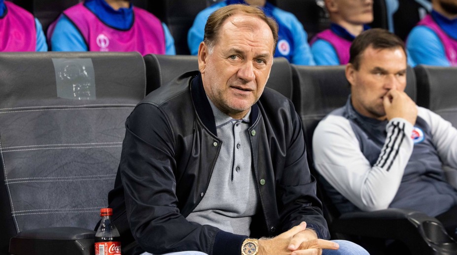 Ponuku dostal. Weiss o svojej i synovej budúcnosti: Vlado je ako ja. Možno sa vyspí a zmení názor