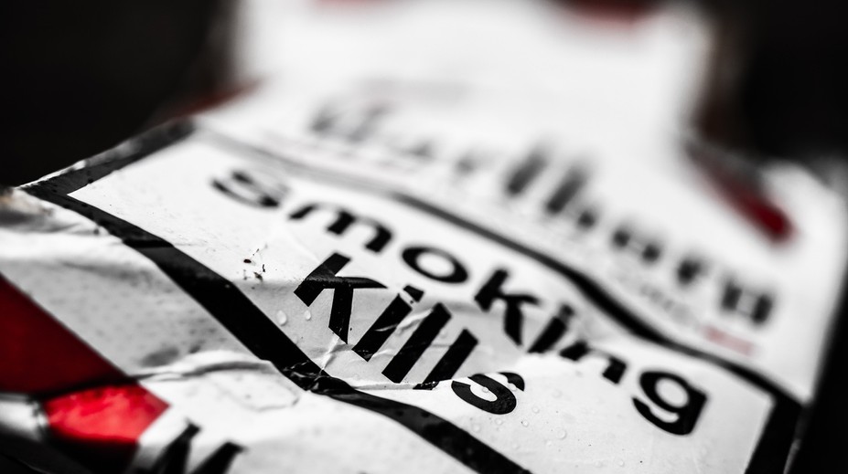 Tabakový gigant Philip Morris vyzval na úplný zákaz predaja cigariet v Británii